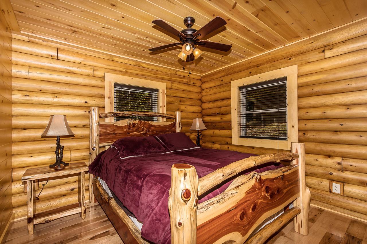 Hocking Hills Cabins & Resort Foxfire โลแกน ภายนอก รูปภาพ